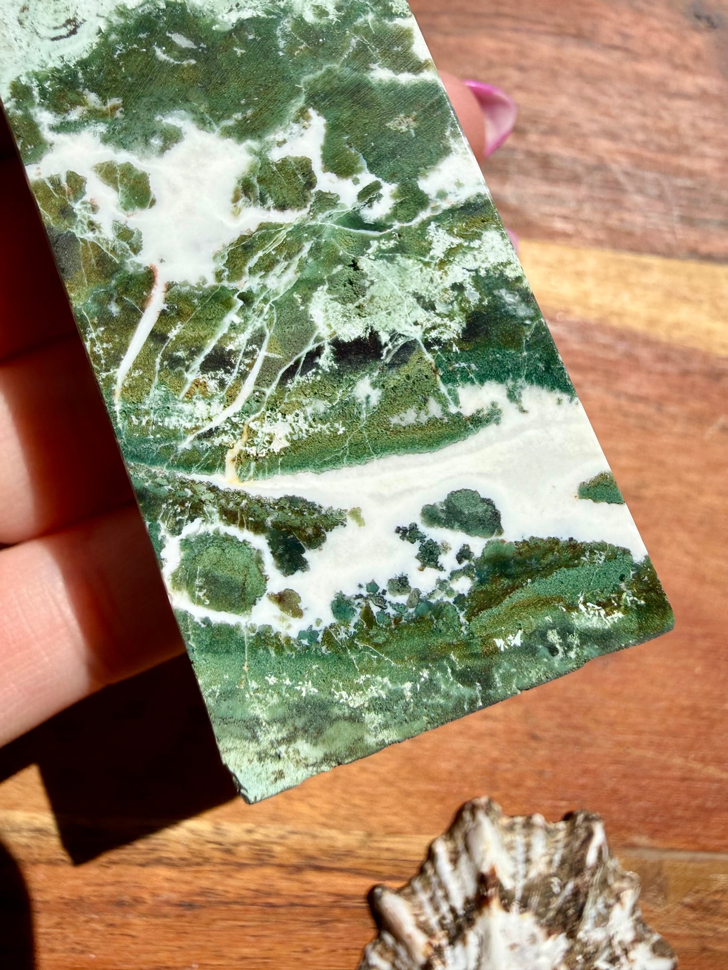 GREEN UNICORN JASPER TOWER