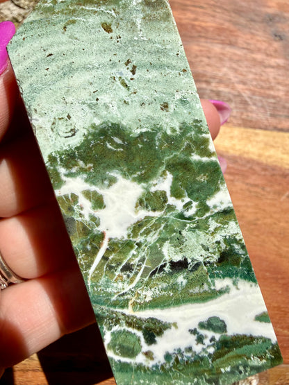GREEN UNICORN JASPER TOWER