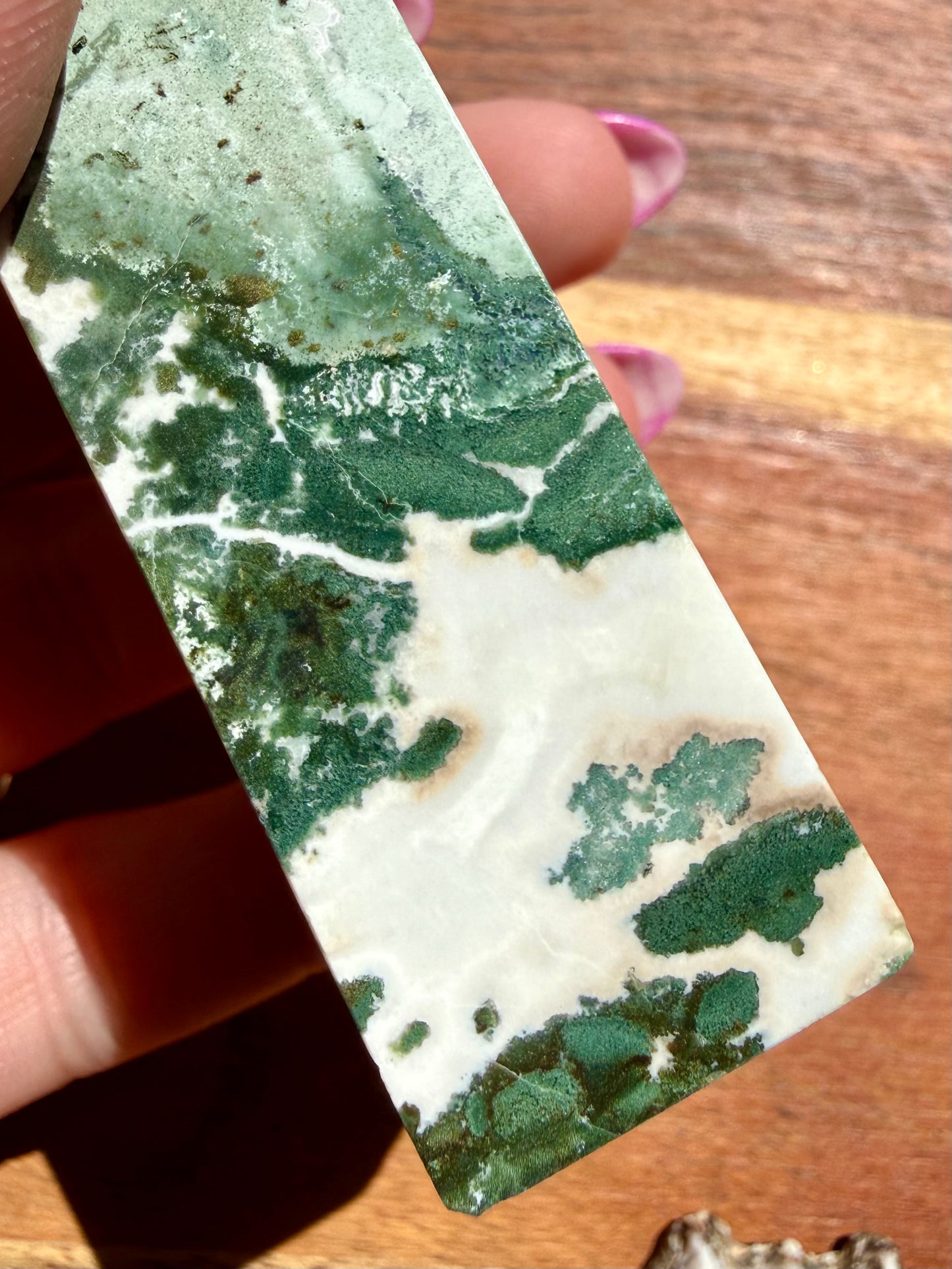GREEN UNICORN JASPER TOWER