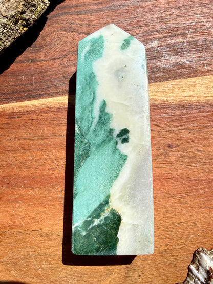 GREEN UNICORN JASPER TOWER