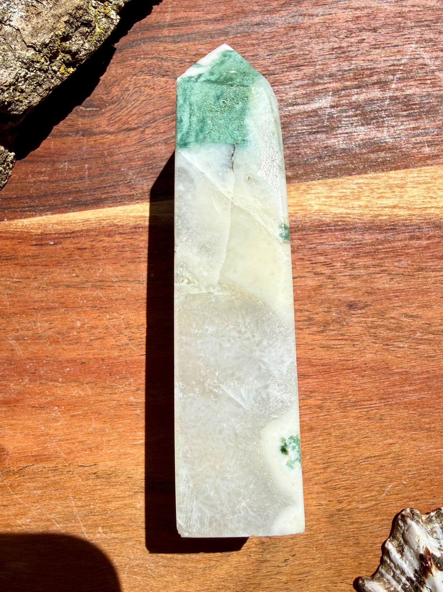 GREEN UNICORN JASPER TOWER