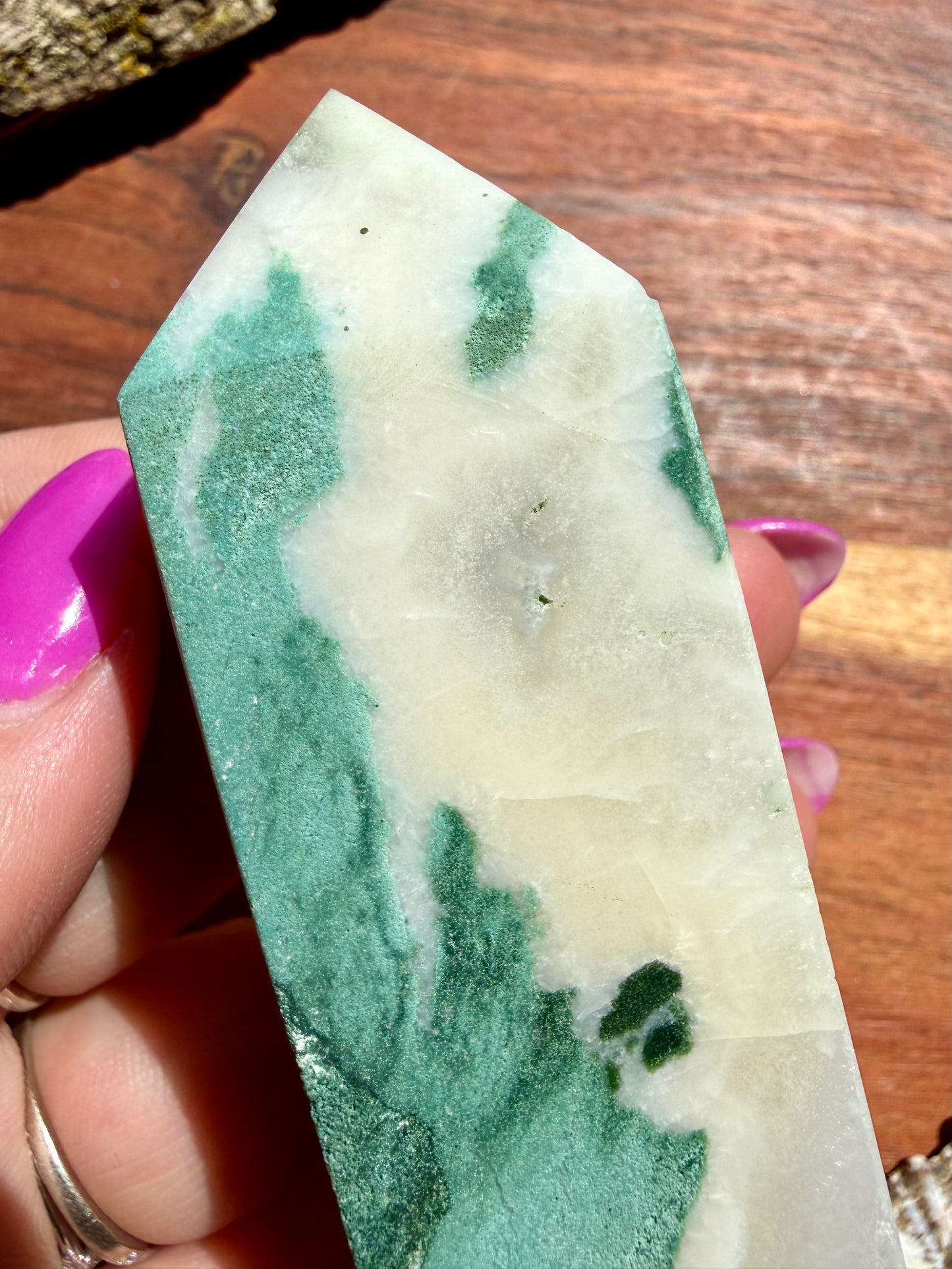 GREEN UNICORN JASPER TOWER