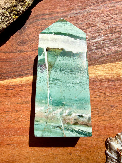 GREEN UNICORN JASPER TOWER