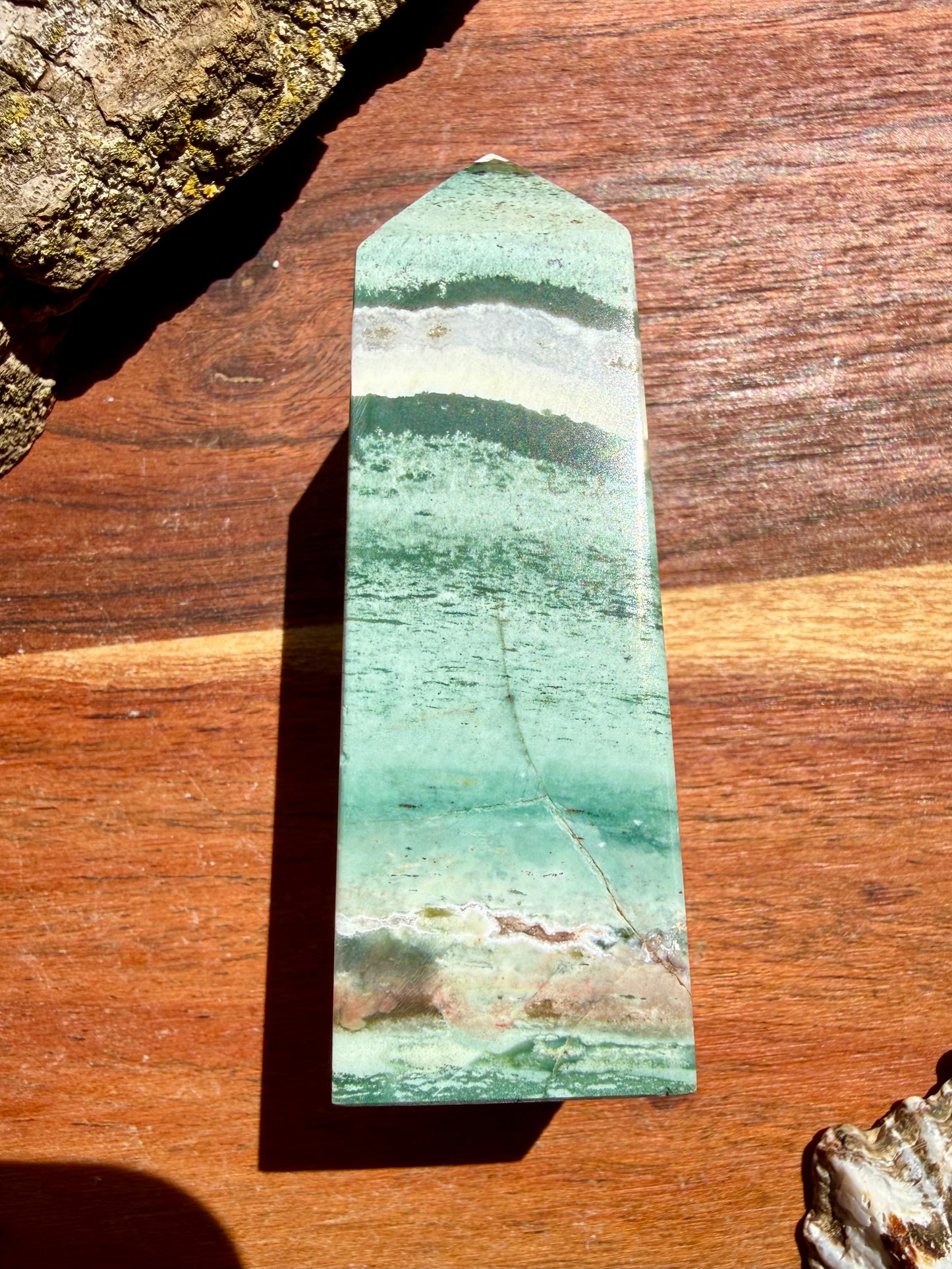 GREEN UNICORN JASPER TOWER