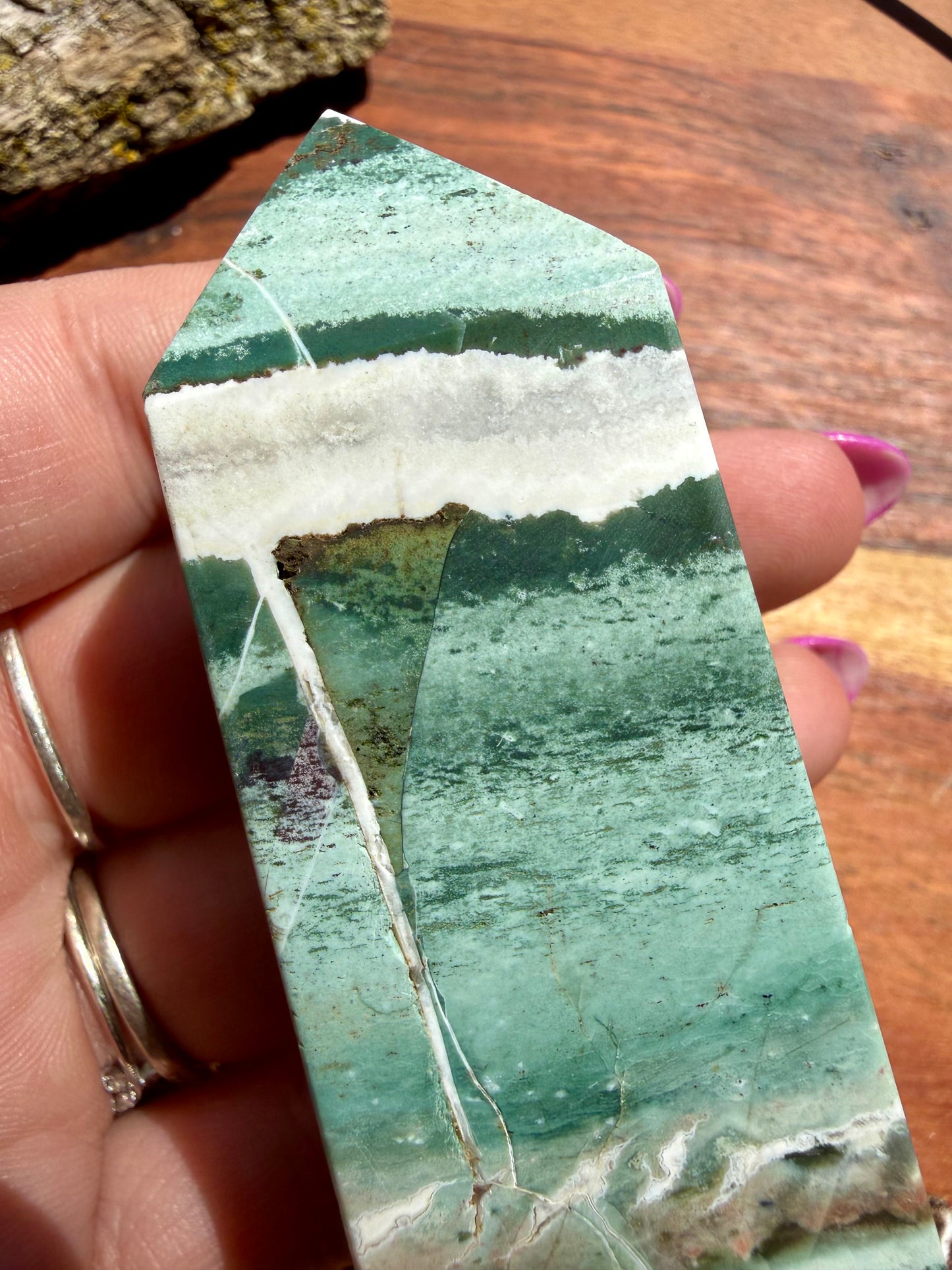 GREEN UNICORN JASPER TOWER