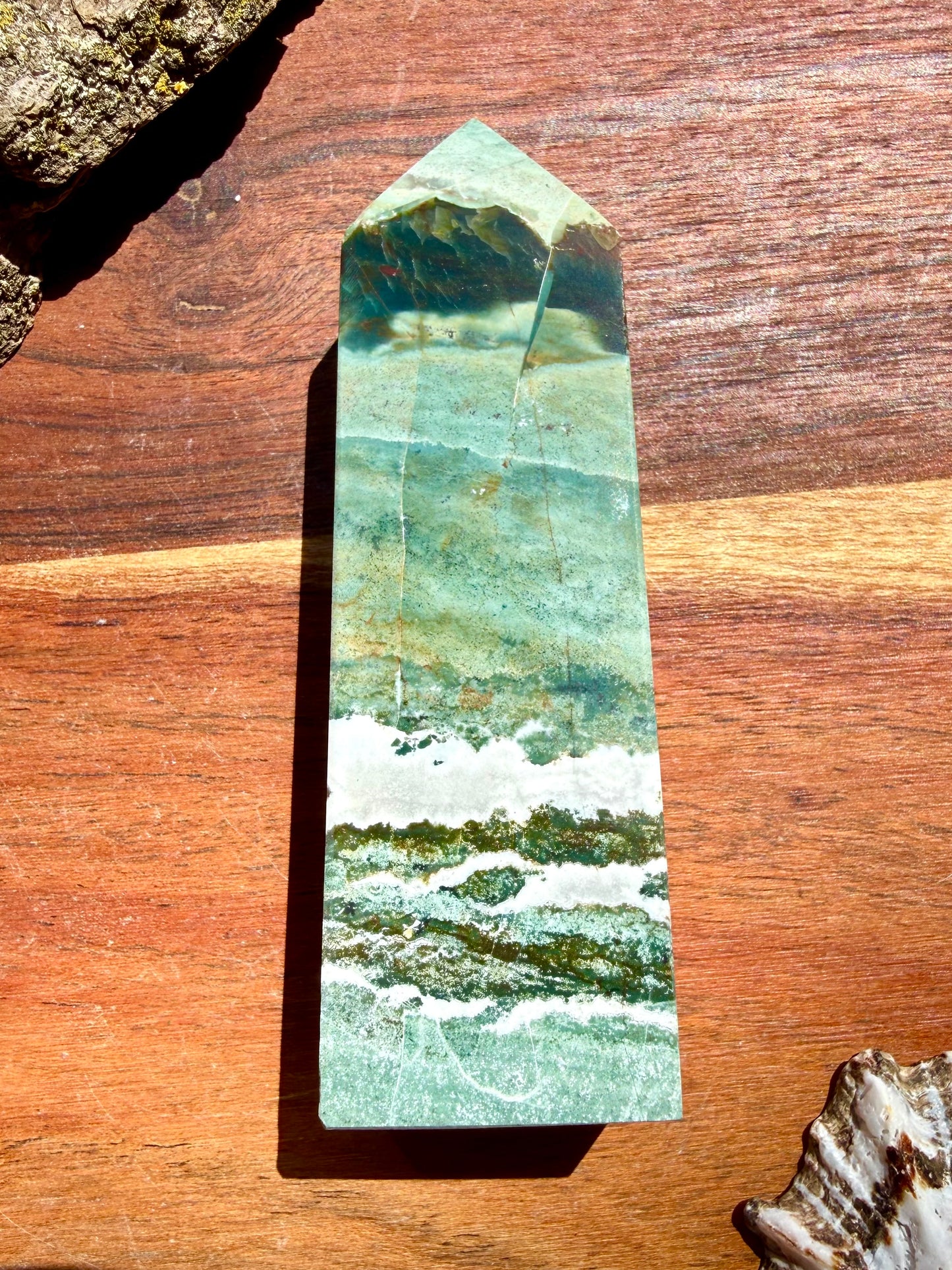 GREEN UNICORN JASPER TOWER