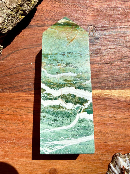 GREEN UNICORN JASPER TOWER