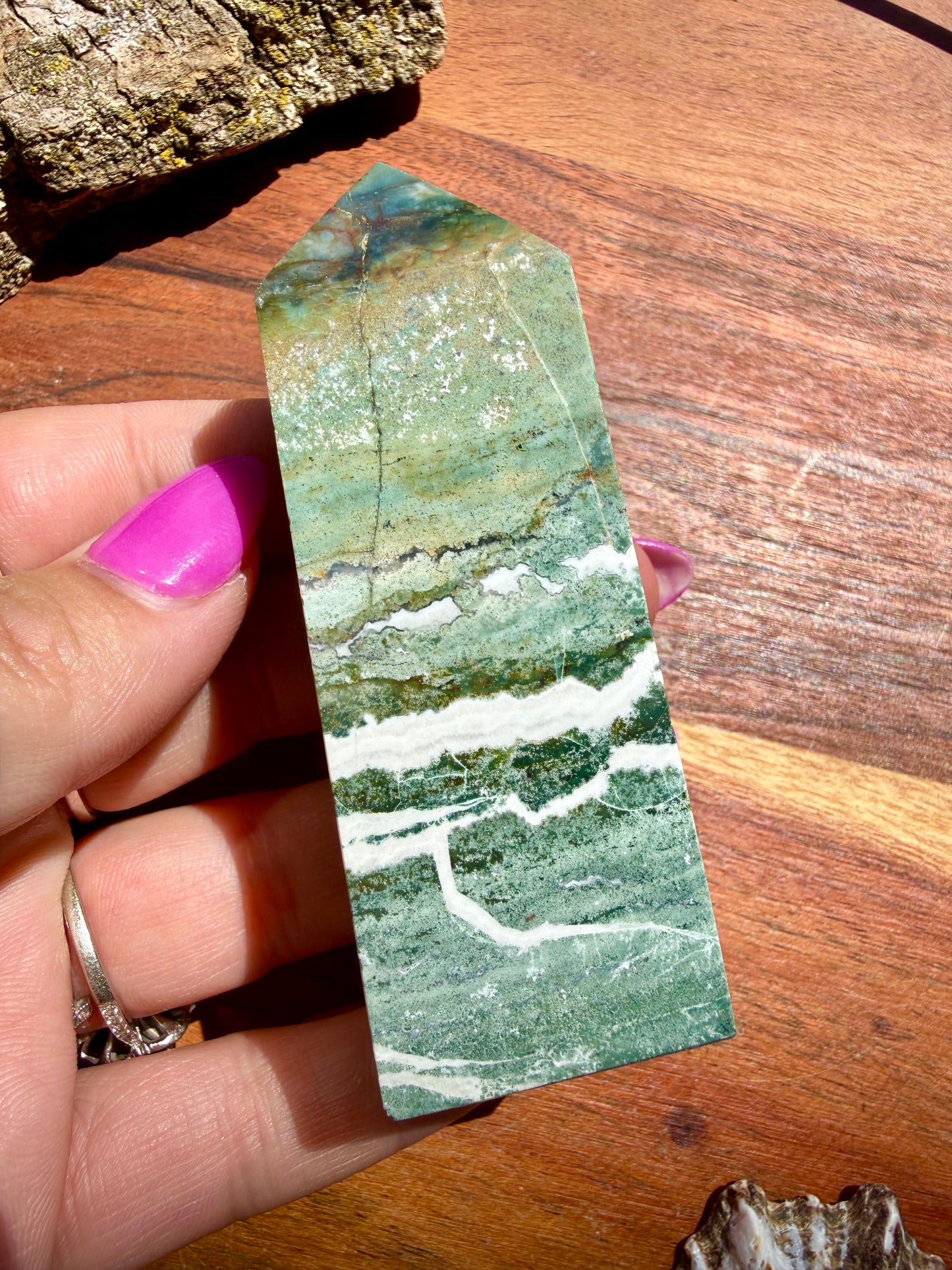 GREEN UNICORN JASPER TOWER