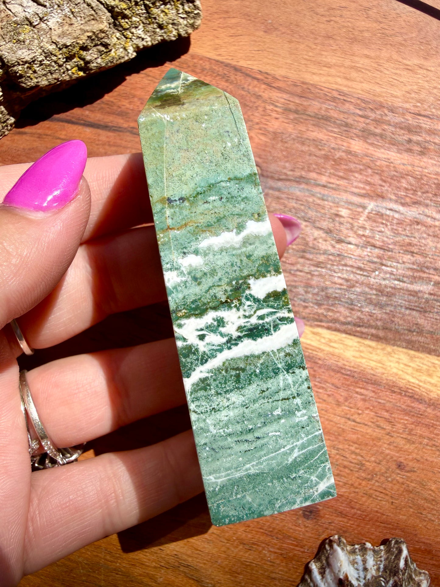 GREEN UNICORN JASPER TOWER