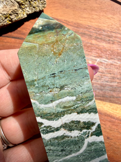 GREEN UNICORN JASPER TOWER