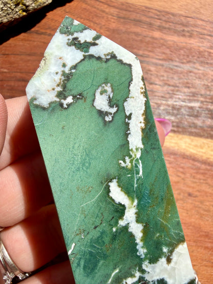 GREEN UNICORN JASPER TOWER