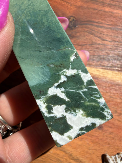 GREEN UNICORN JASPER TOWER