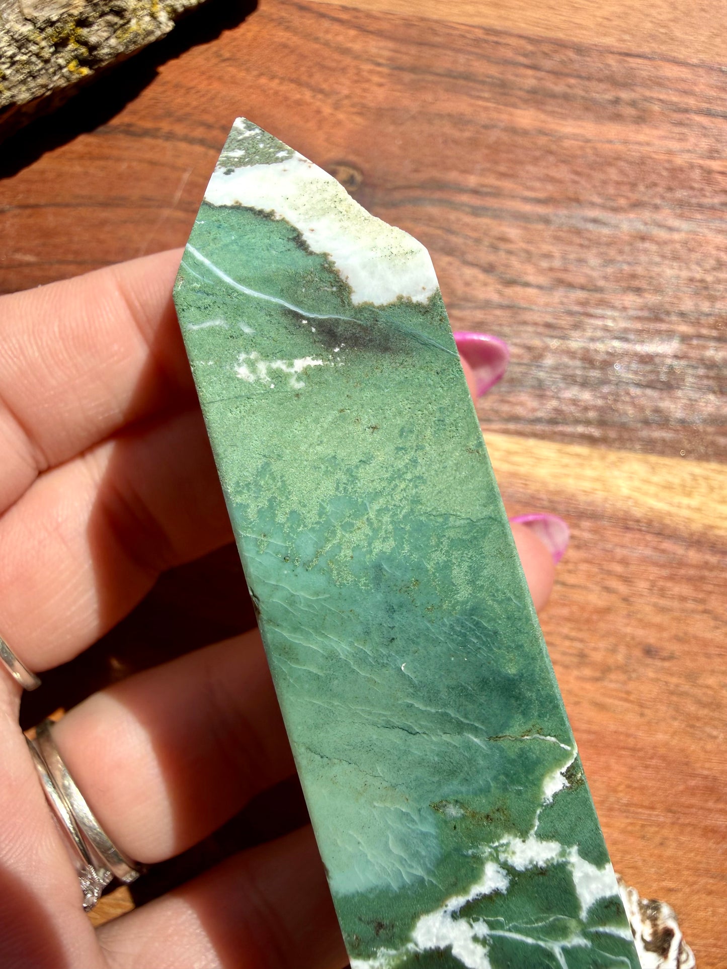 GREEN UNICORN JASPER TOWER