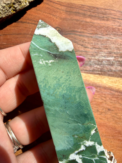 GREEN UNICORN JASPER TOWER