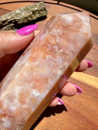 CARNELIAN FLOWER AGATE TOWER