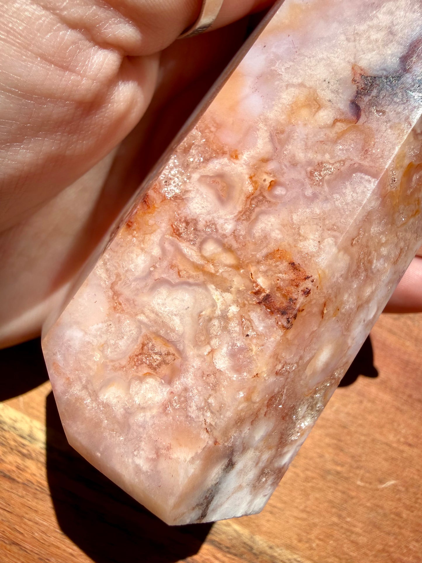 CARNELIAN FLOWER AGATE TOWER