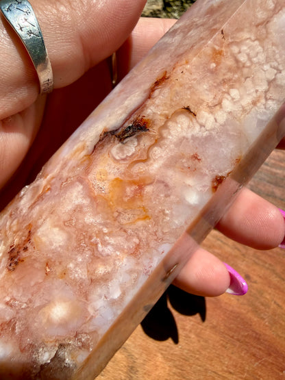 CARNELIAN FLOWER AGATE TOWER