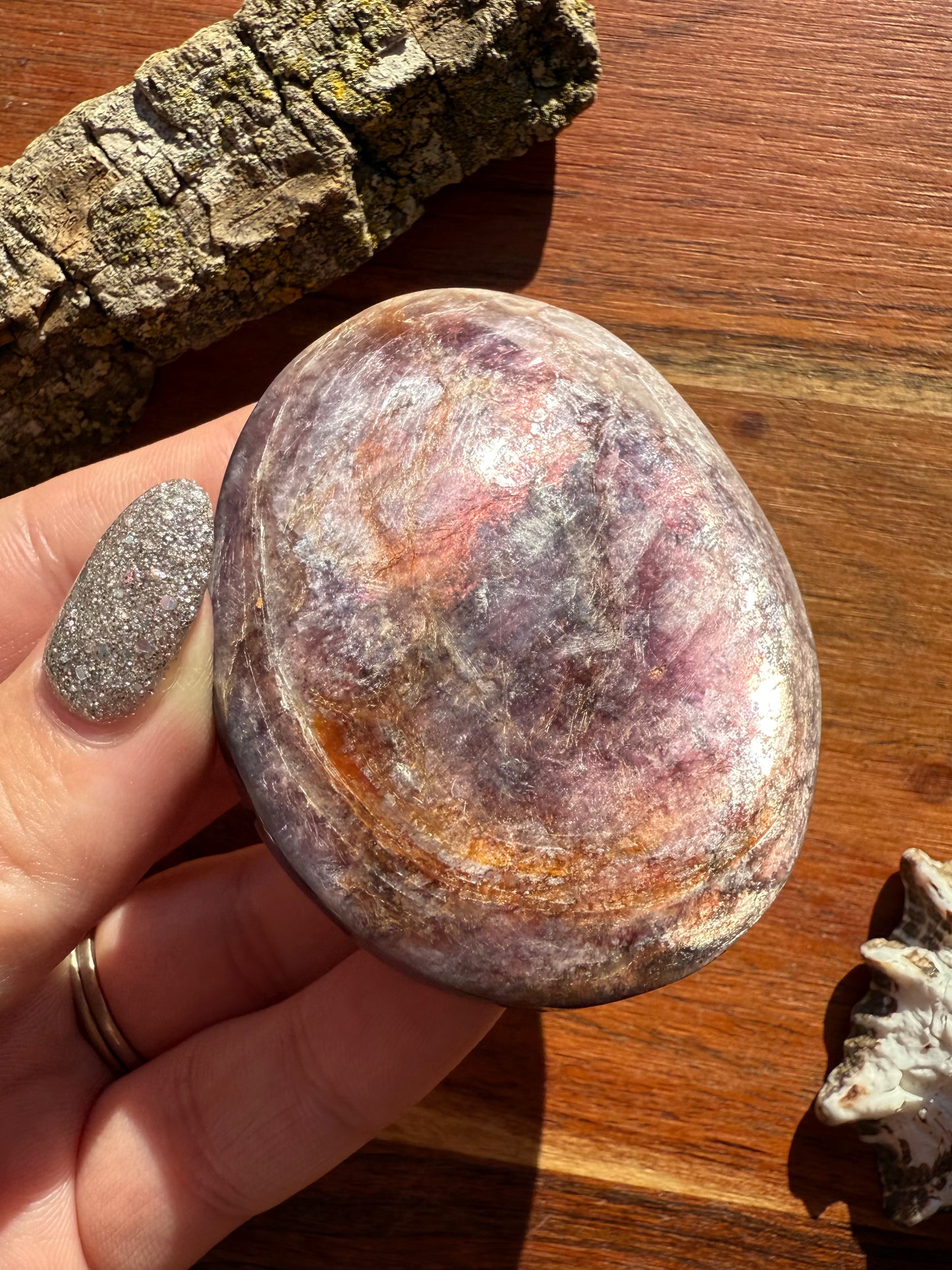 FLASHY LEPIDOLITE PALM STONE