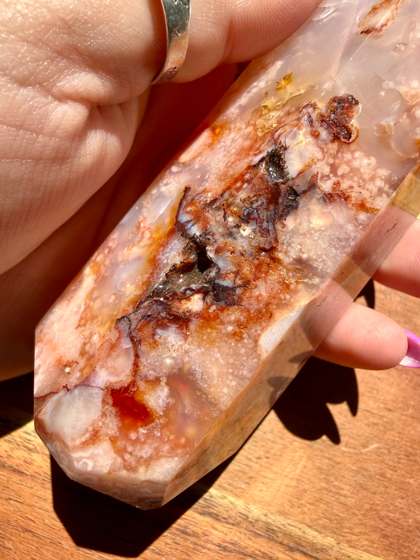 CARNELIAN FLOWER AGATE TOWER