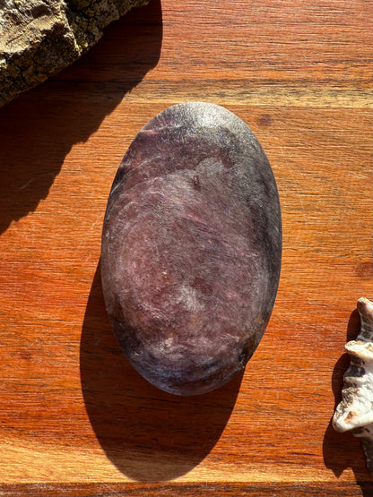 FLASHY LEPIDOLITE PALM STONE