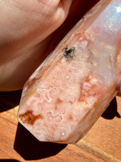 CARNELIAN FLOWER AGATE TOWER
