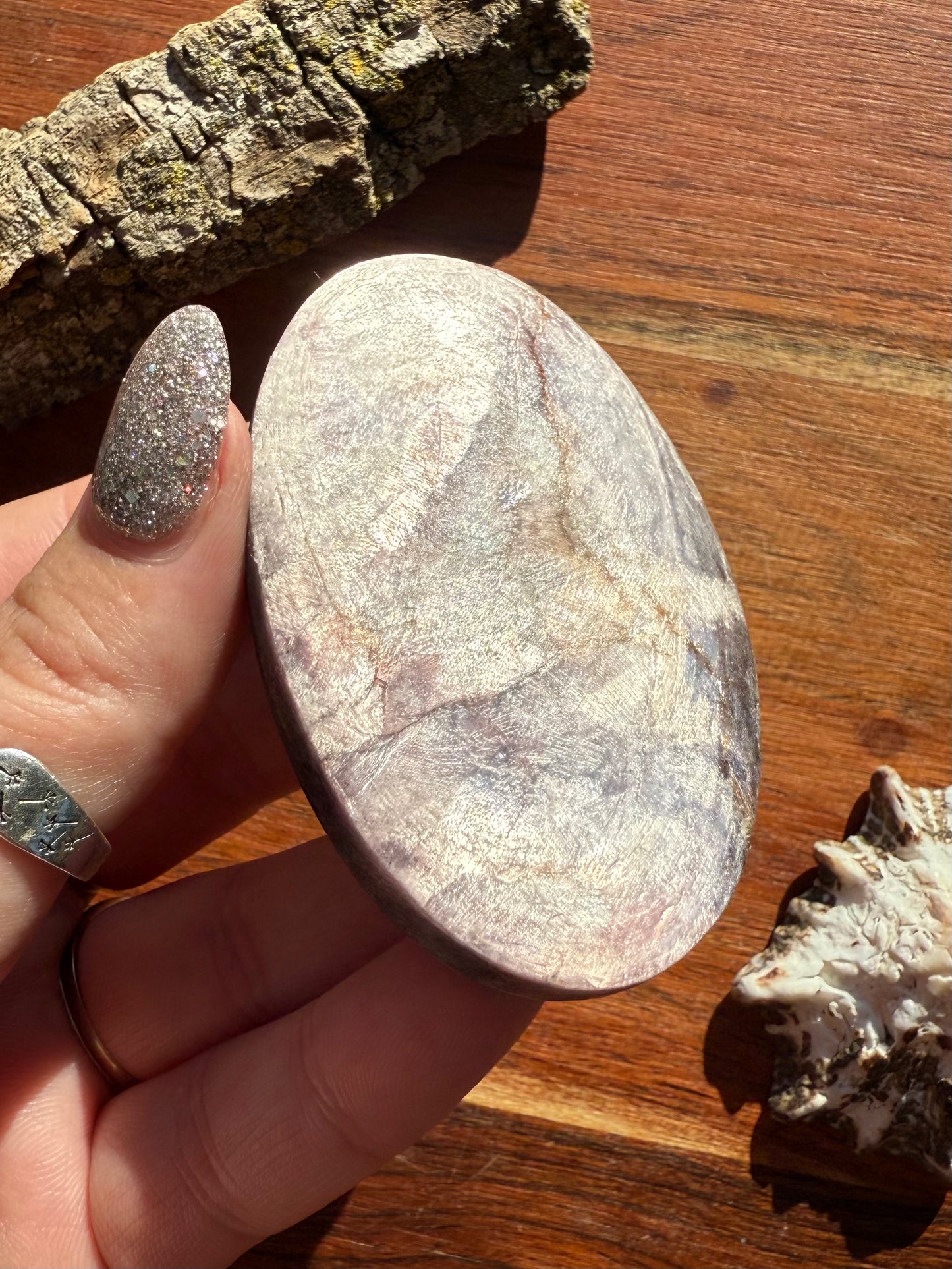 FLASHY LEPIDOLITE PALM STONE