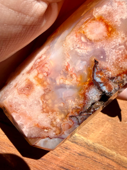 CARNELIAN FLOWER AGATE TOWER