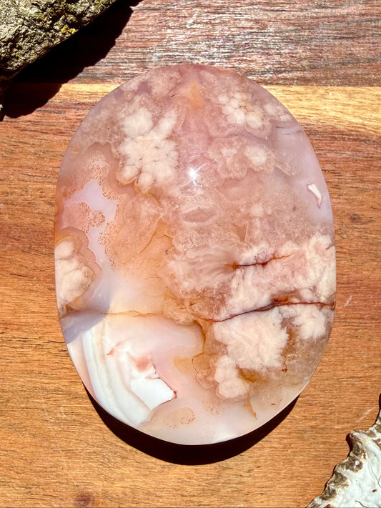 CARNELIAN FLOWER AGATE PALM STONE