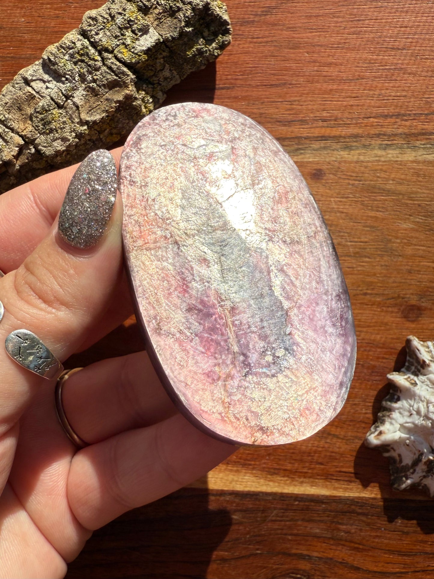 FLASHY LEPIDOLITE PALM STONE