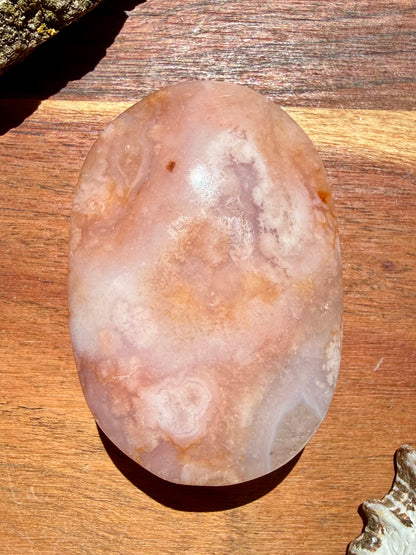 CARNELIAN FLOWER AGATE PALM STONE
