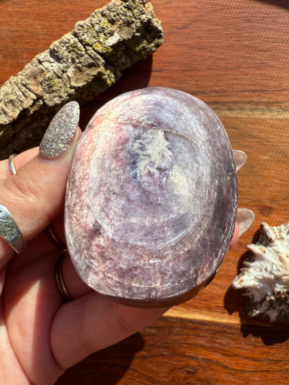 FLASHY LEPIDOLITE PALM STONE