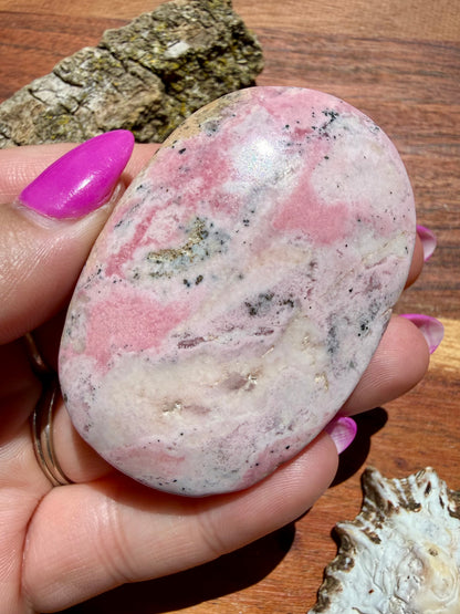 PINK PERUVIAN RHODONITE PALM STONE