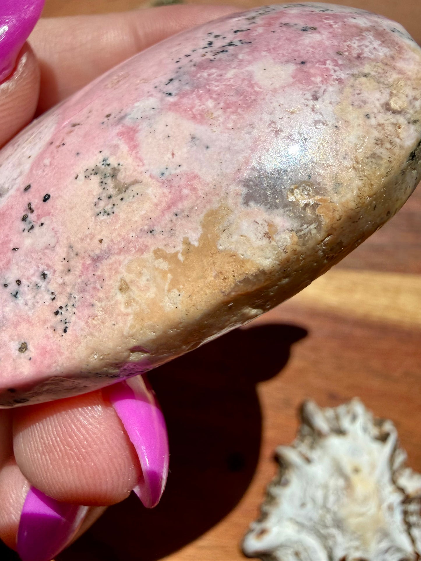 PINK PERUVIAN RHODONITE PALM STONE