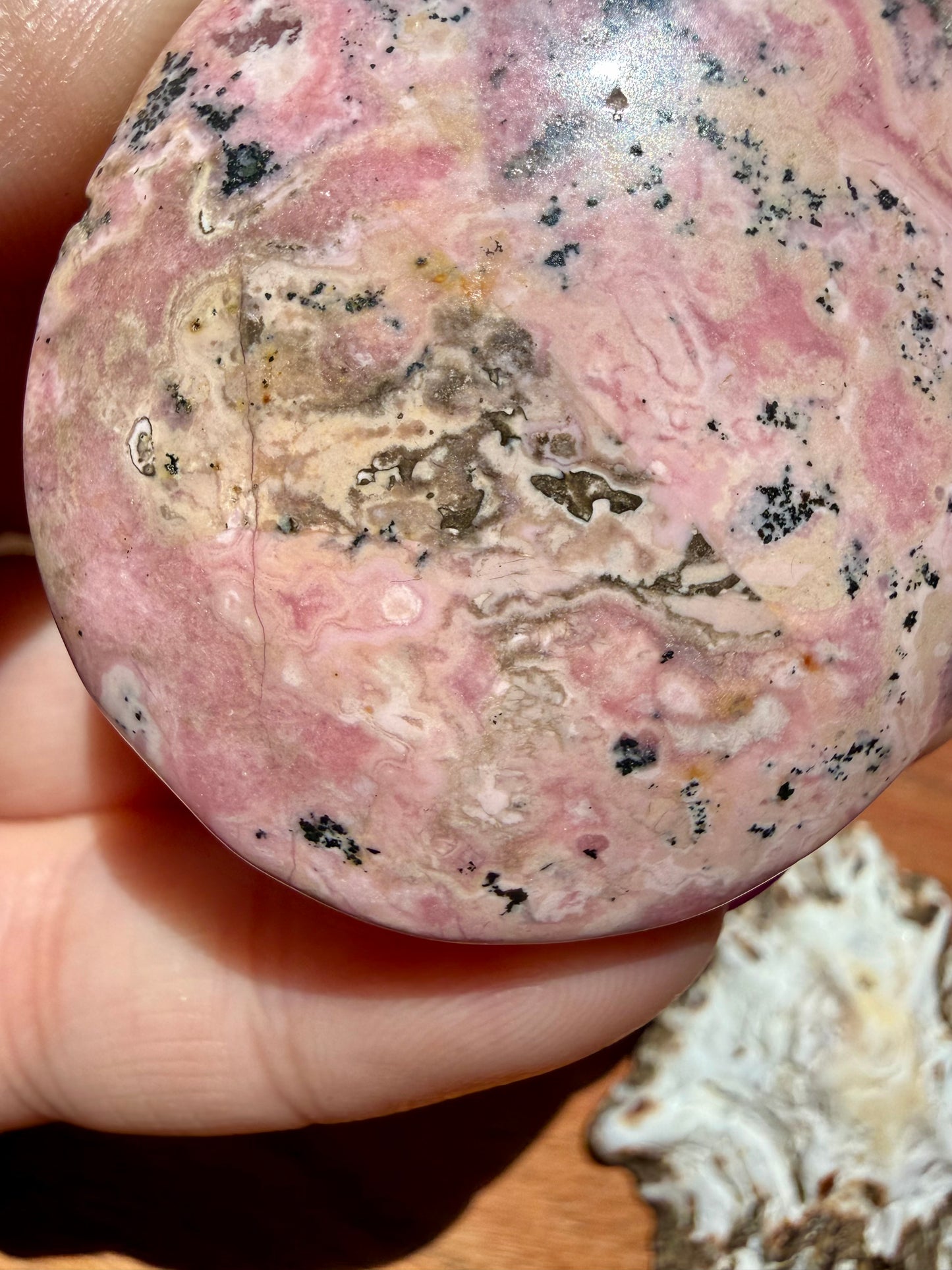 PINK PERUVIAN RHODONITE PALM STONE
