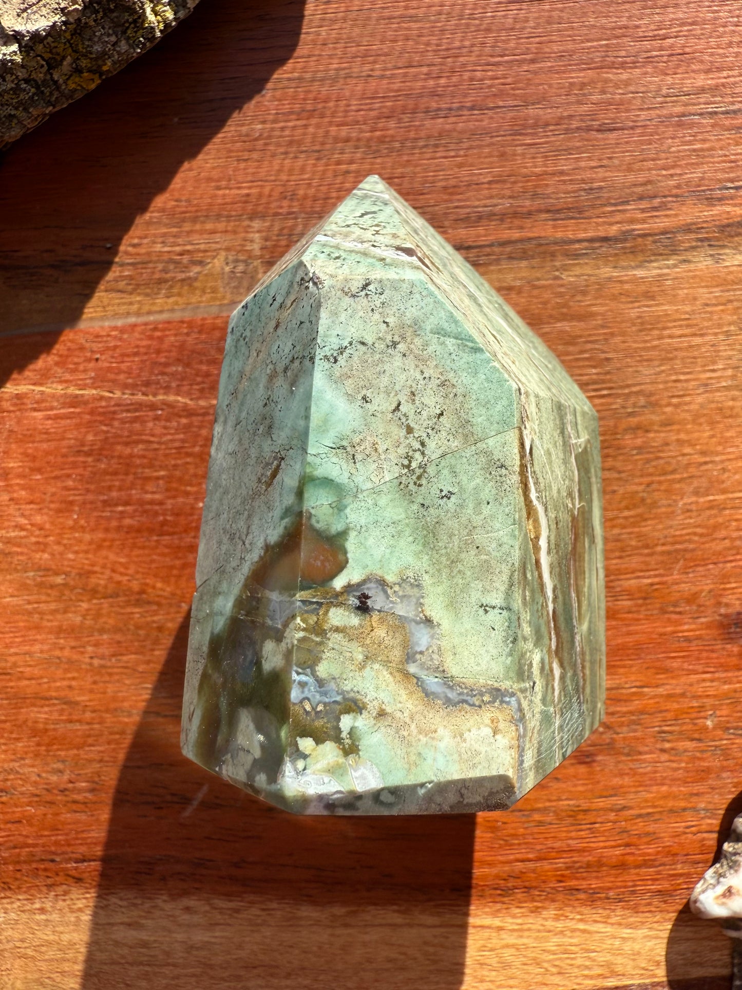 UNICORN JASPER TOWER