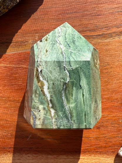 UNICORN JASPER TOWER