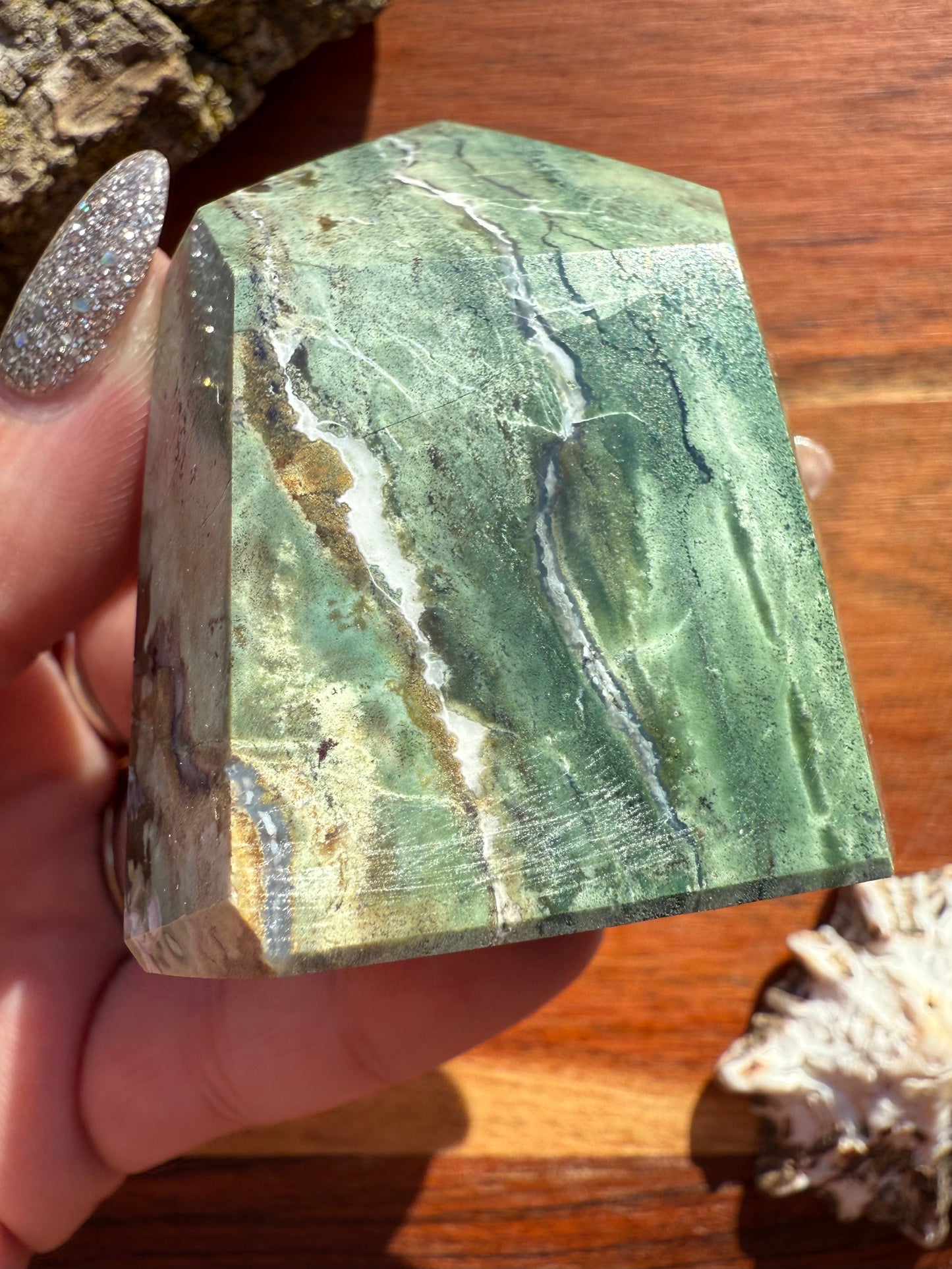 UNICORN JASPER TOWER