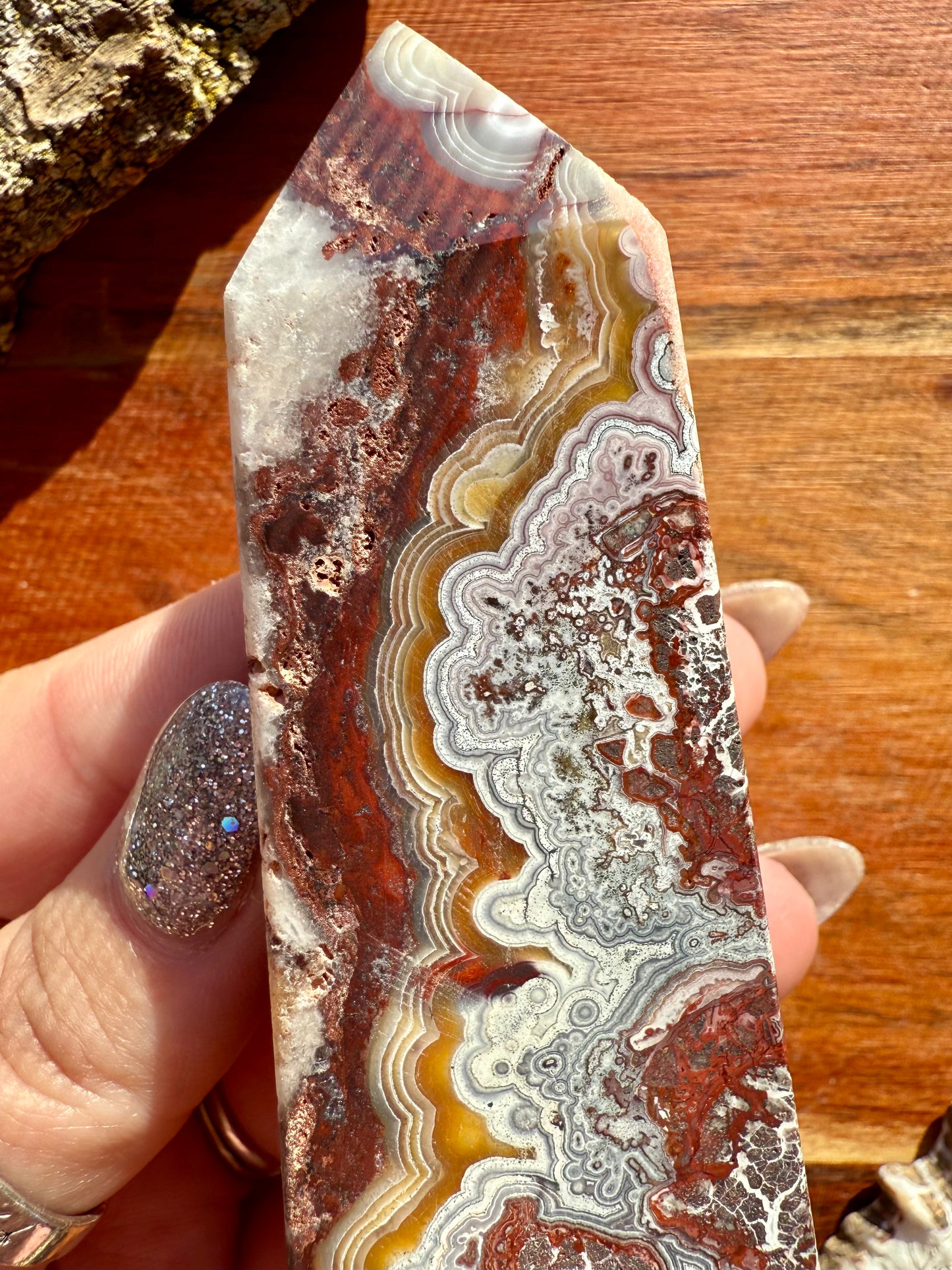 CRAZY LACE AGATE TOWER