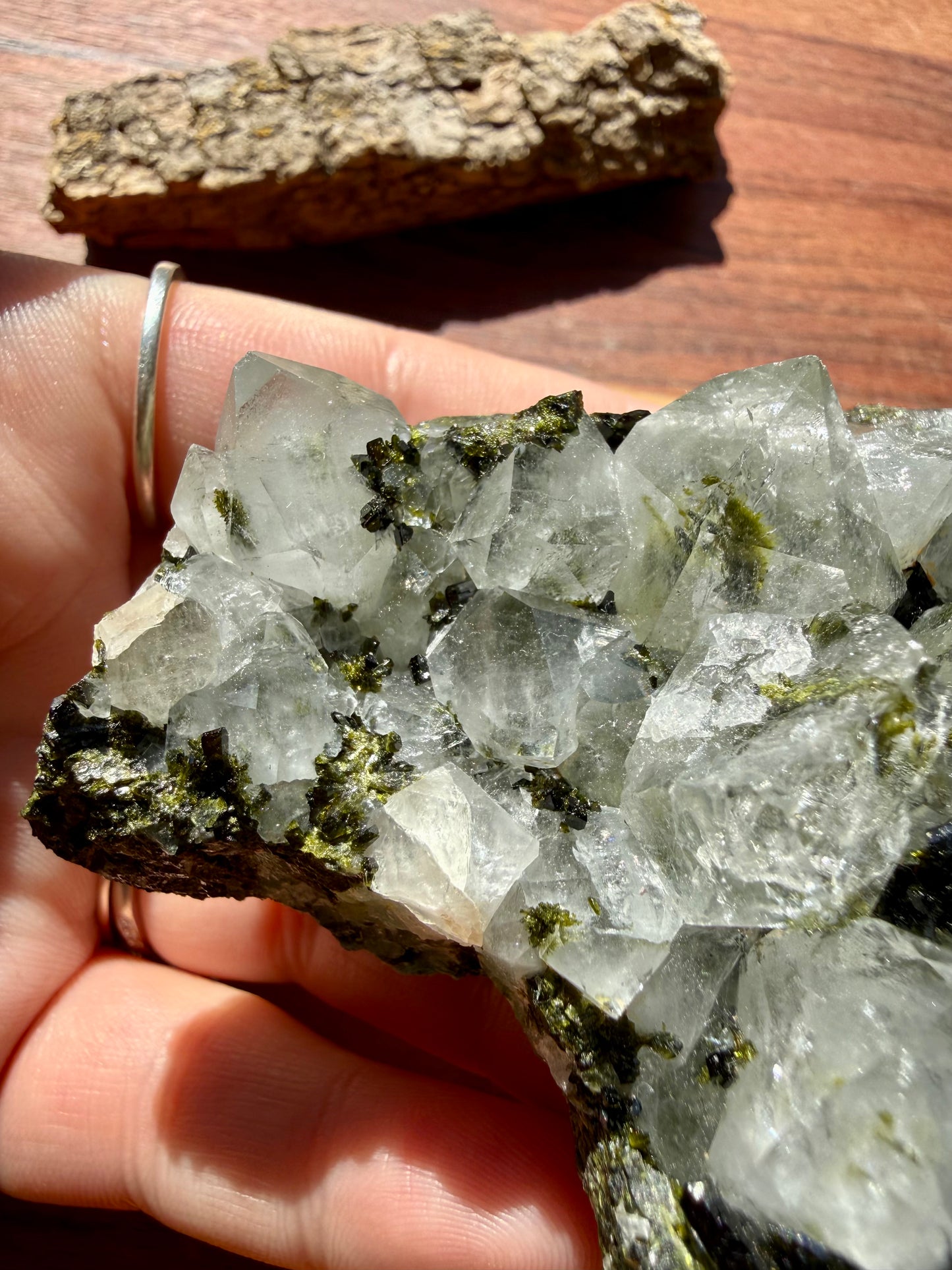 HIGH QUALITY EPIDOTE & QUARTZ