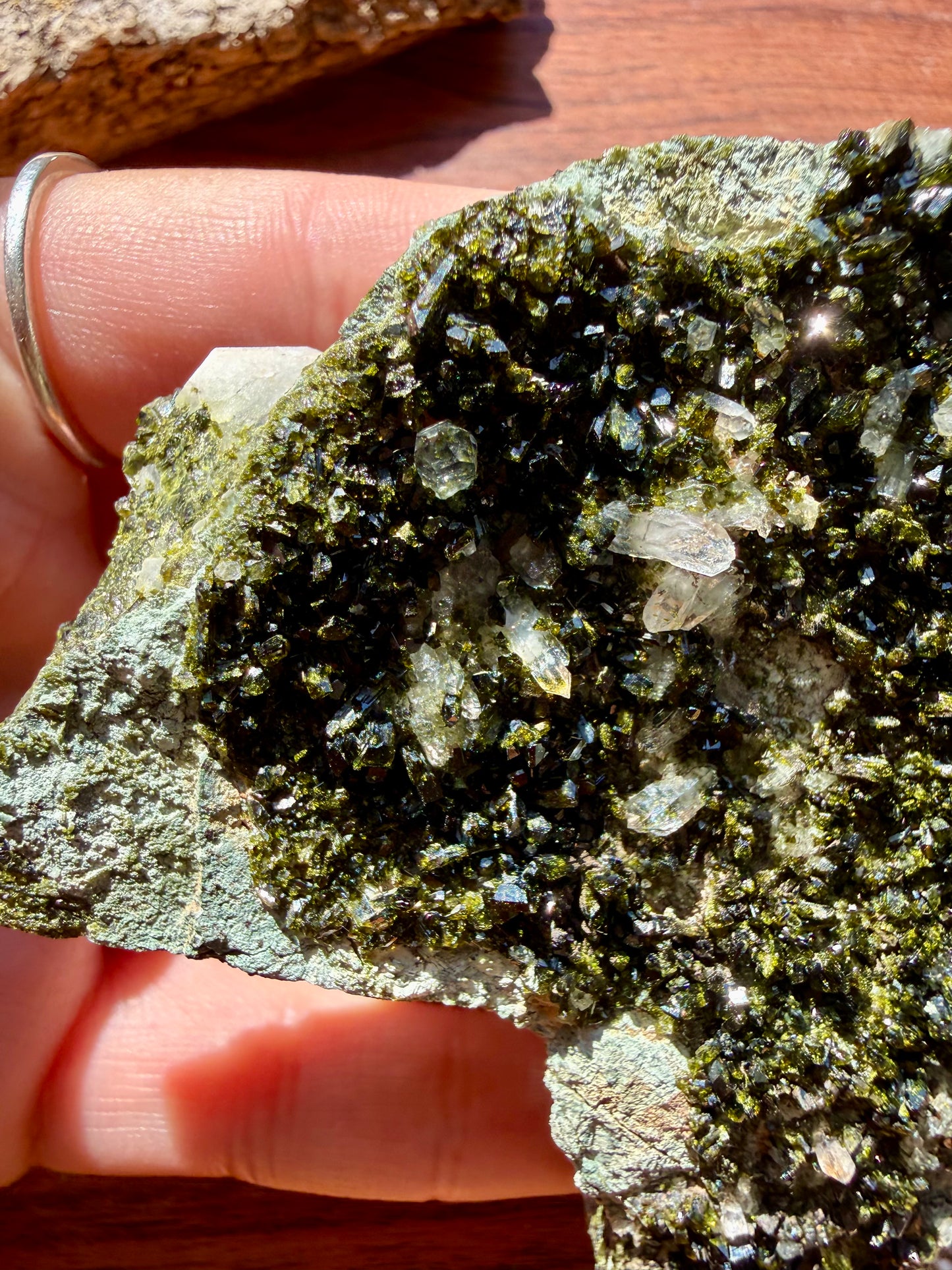 HIGH QUALITY EPIDOTE & QUARTZ