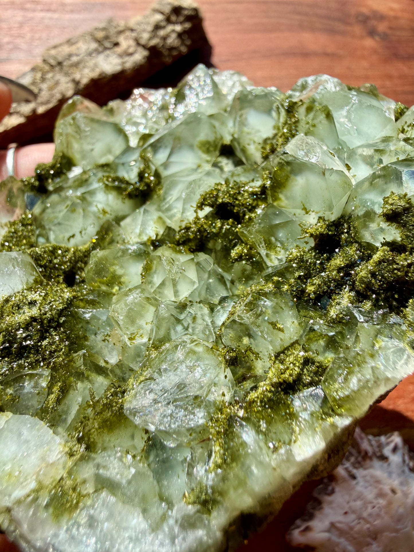 HIGH QUALITY EPIDOTE & QUARTZ