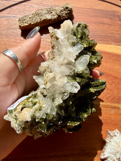 HIGH QUALITY EPIDOTE & QUARTZ