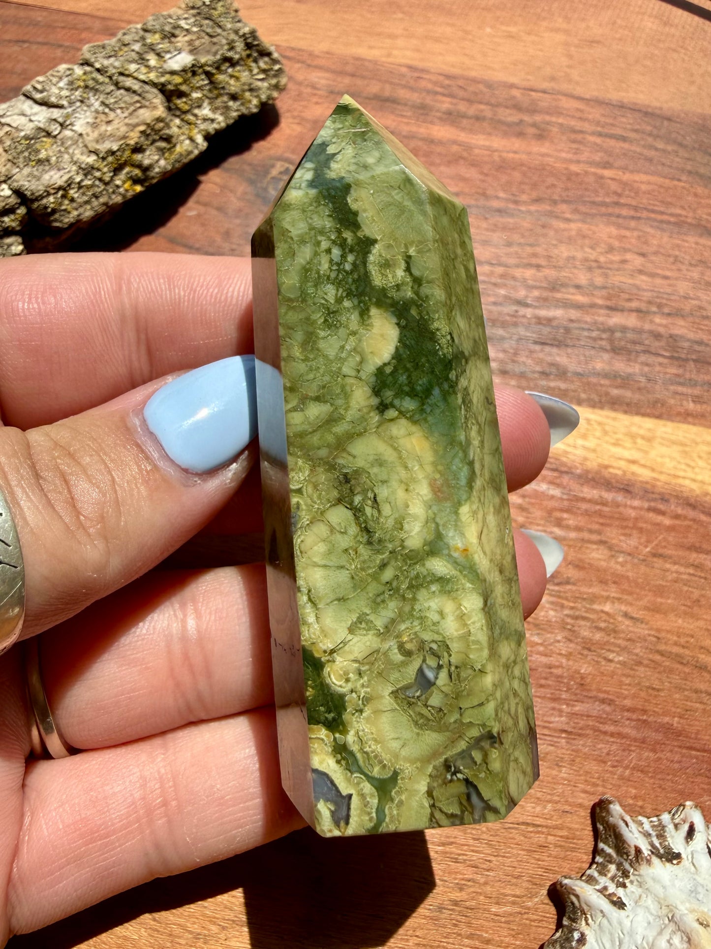RAINFOREST JASPER TOWER