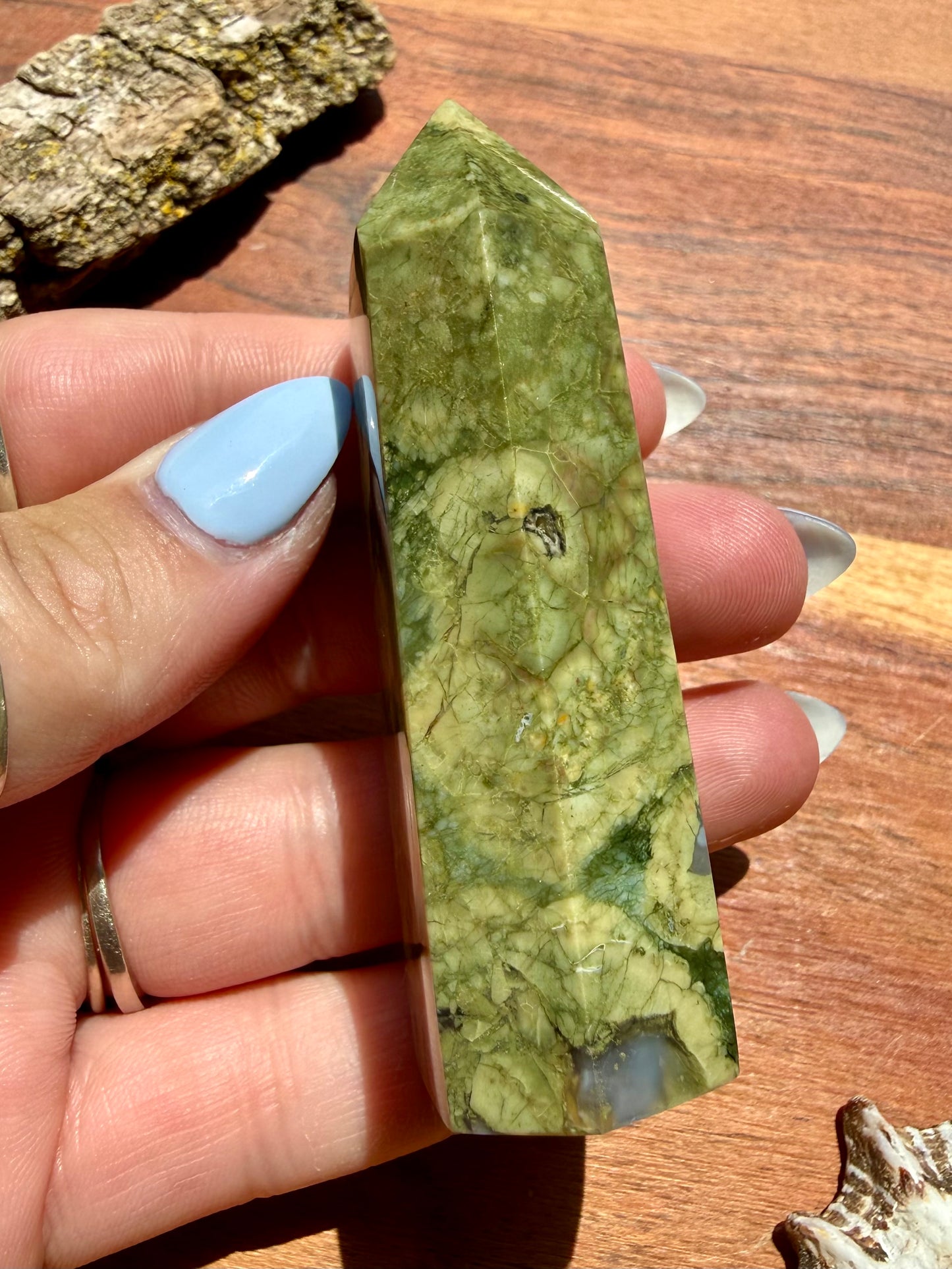 RAINFOREST JASPER TOWER