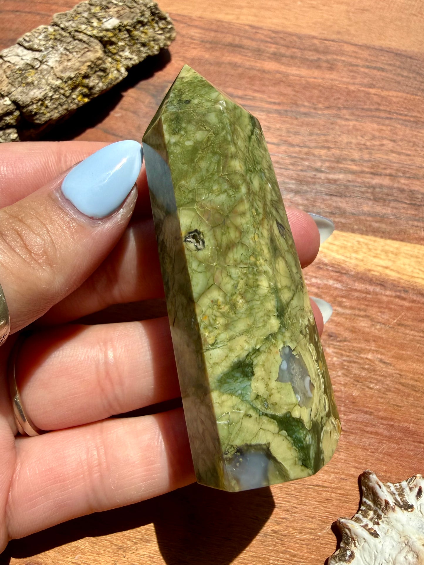 RAINFOREST JASPER TOWER