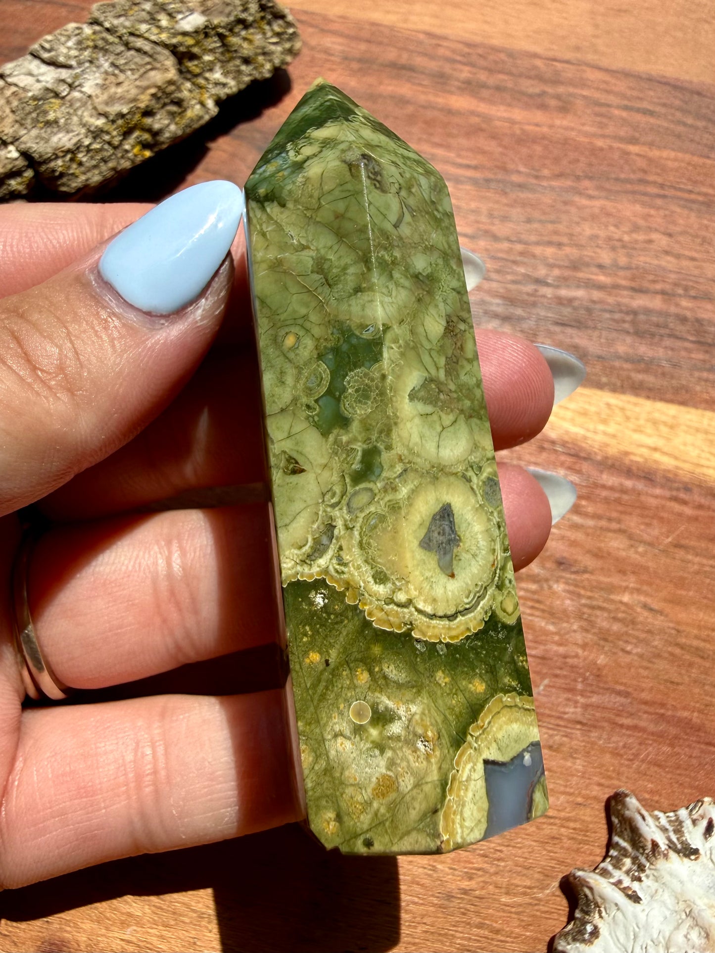 RAINFOREST JASPER TOWER