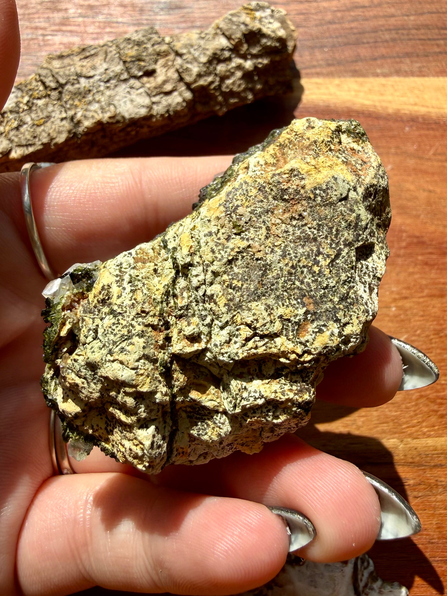 HIGH QUALITY EPIDOTE & QUARTZ