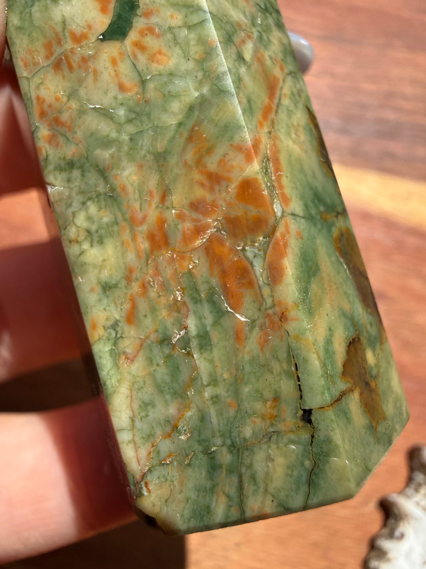 RAINFOREST JASPER TOWER