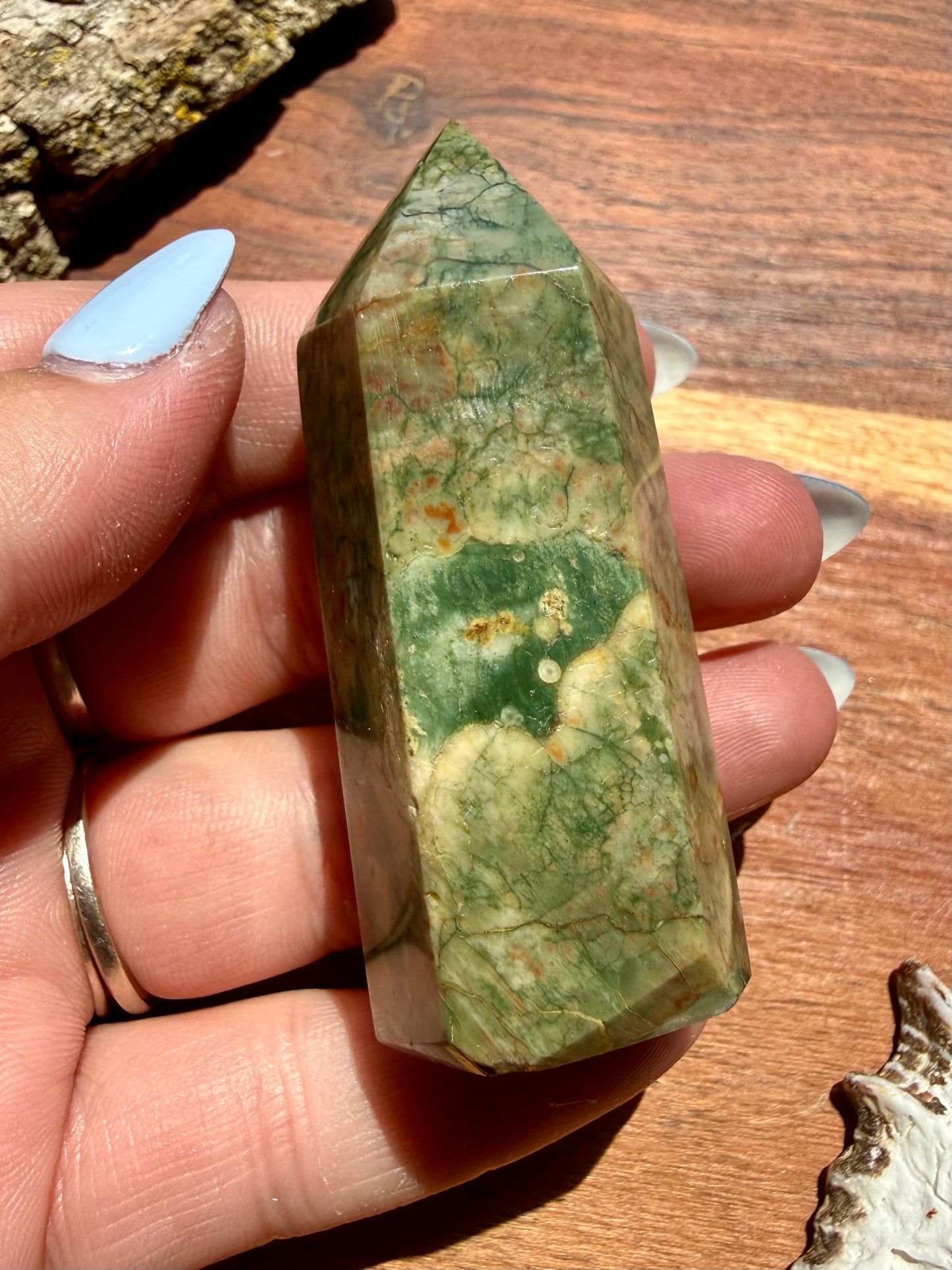 RAINFOREST JASPER TOWER