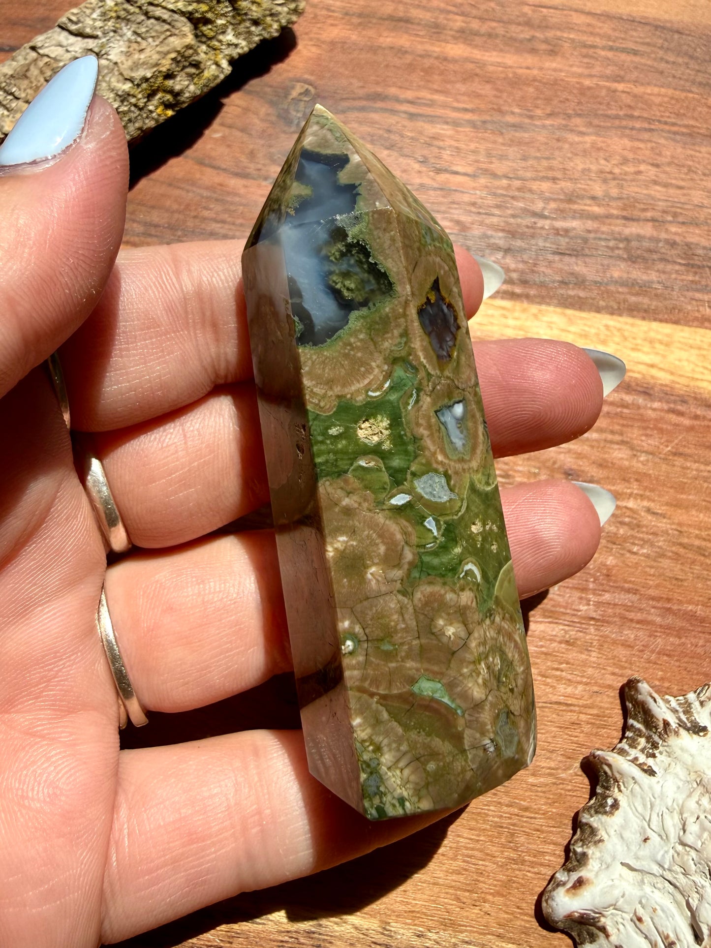 RAINFOREST JASPER TOWER